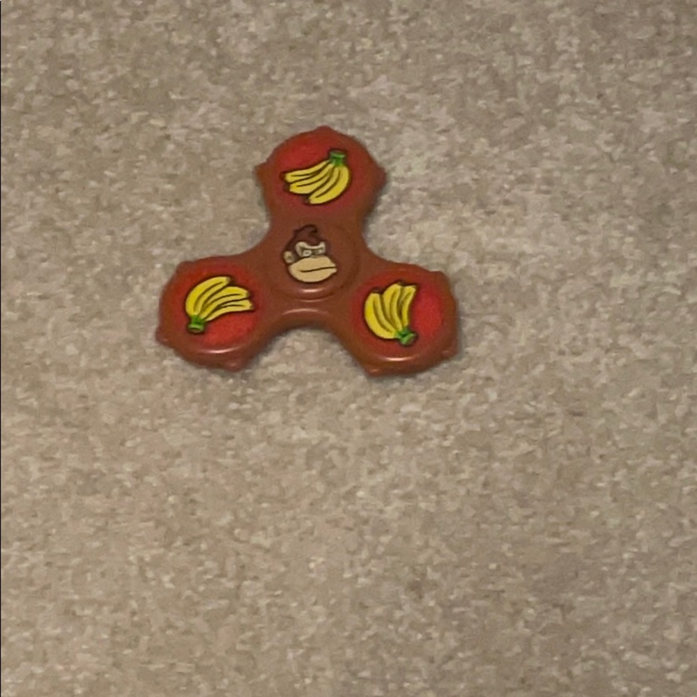 (CUSTOMIZABLE/BUY) Brand new Donkey Kong spinner!